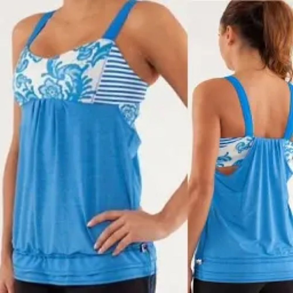 Lululemon Back On Track Tank Top ReSale. Blue/Cream. Size 4.